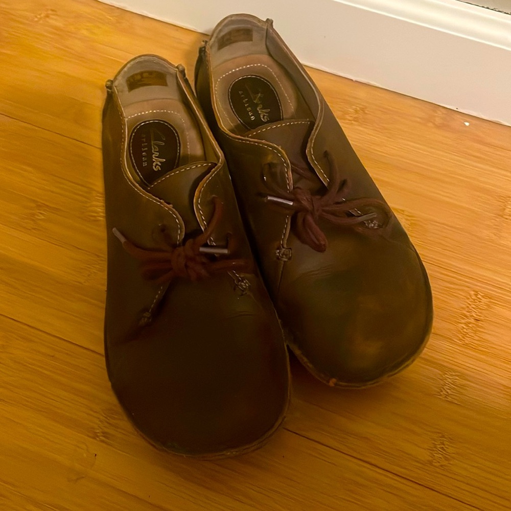 Clarks Artisan Leather Shoes